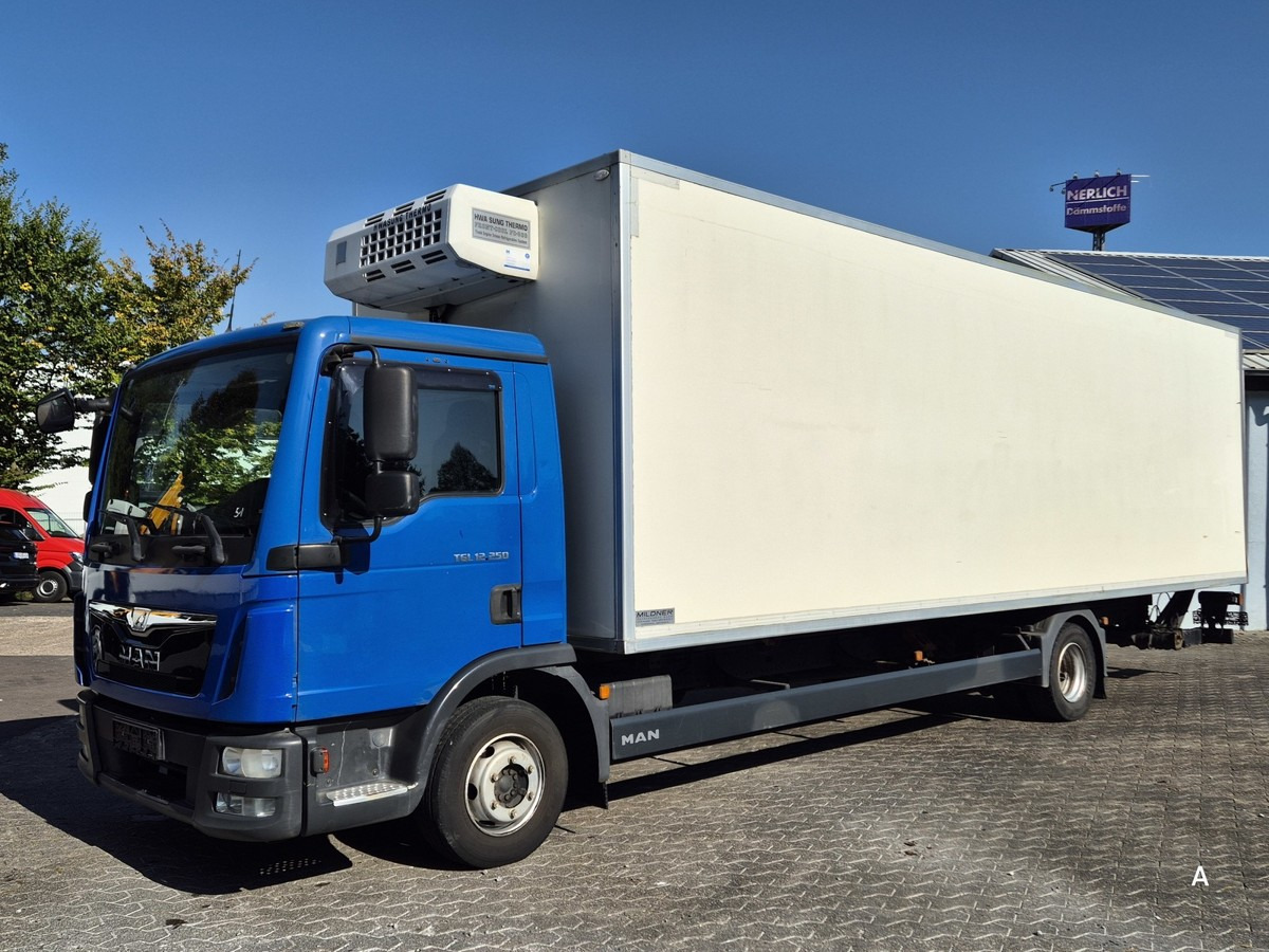 MAN TGL 12.250 BL Kühlkoffer 8,20m LBW - Рефрижератор: фото 1 MAN TGL 12.250 BL Kühlkoffer 8,20m LBW - Рефрижератор: фото 1