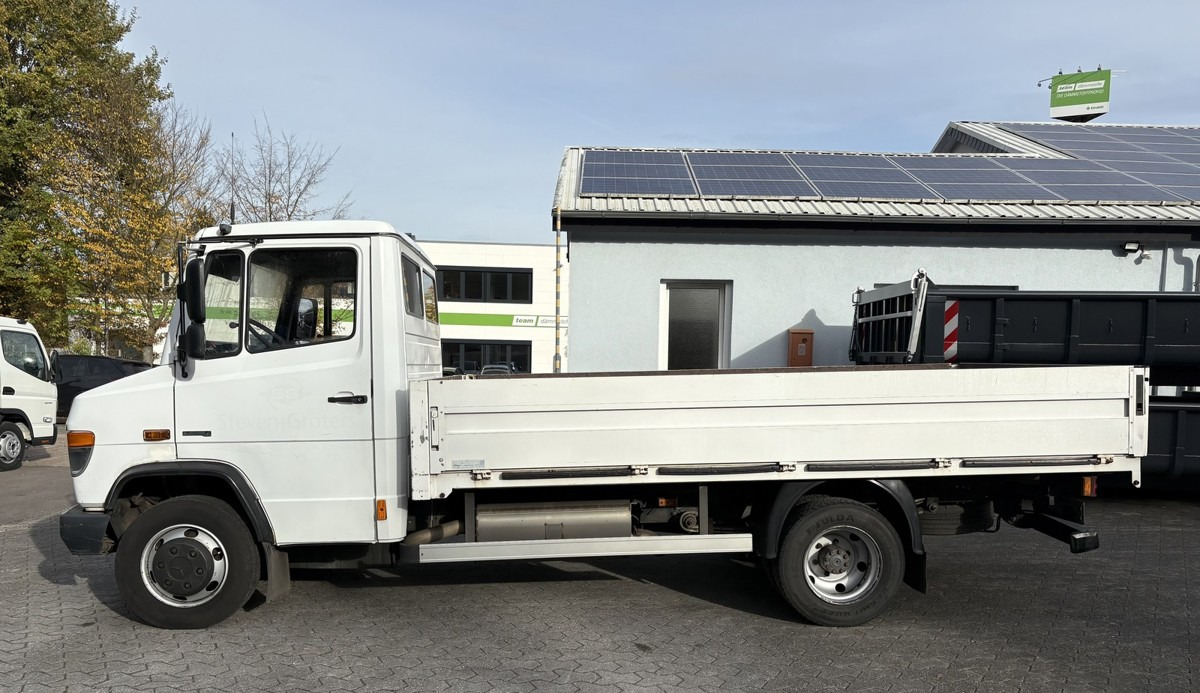 MERCEDES-BENZ Vario 816D Alupritsche 1 Hand - Малотоннажный бортовой грузовик: фото 3 MERCEDES-BENZ Vario 816D Alupritsche 1 Hand - Малотоннажный бортовой грузовик: фото 3