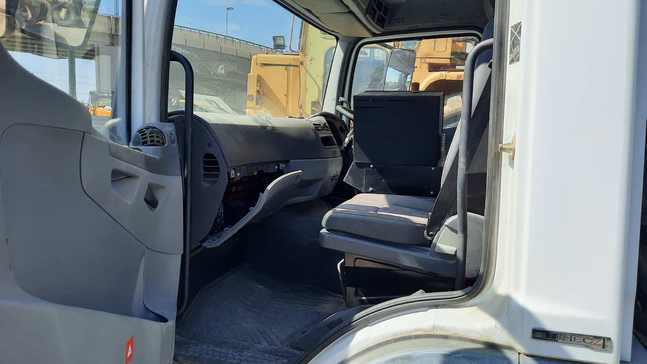 SCHMIDT SK600 - Подметально-уборочная машина: фото 5 SCHMIDT SK600 - Подметально-уборочная машина: фото 5