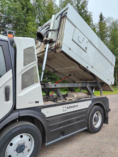 Подметально-уборочная машина JOHNSTON CN 401: фото 7