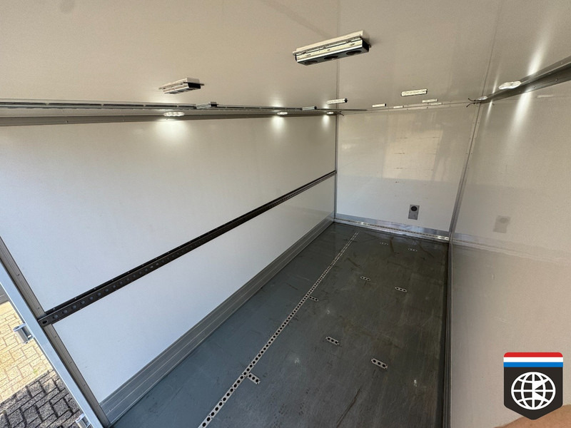 Mercedes-Benz Sprinter Laadbak verwarming - IDEAAL VOOR TRANSPORT VAN BLOEMEN IN DOZEN en/ of KRATTEN - Малотоннажный фургон: фото 4 Mercedes-Benz Sprinter Laadbak verwarming - IDEAAL VOOR TRANSPORT VAN BLOEMEN IN DOZEN en/ of KRATTEN - Малотоннажный фургон: фото 4