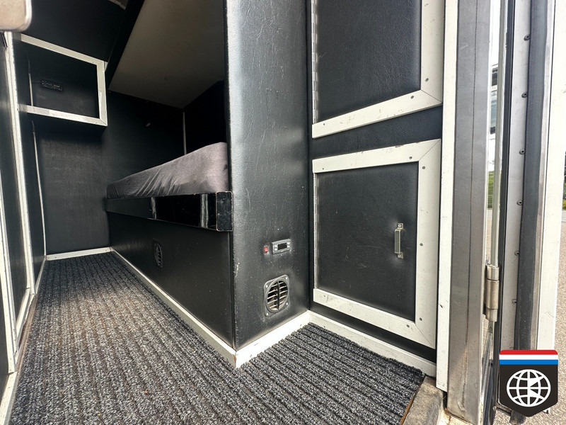 Scania R 730 FLOWER COMBI / SHOWTRUCK - CONCOURSTAAT - Рефрижератор: фото 5 Scania R 730 FLOWER COMBI / SHOWTRUCK - CONCOURSTAAT - Рефрижератор: фото 5