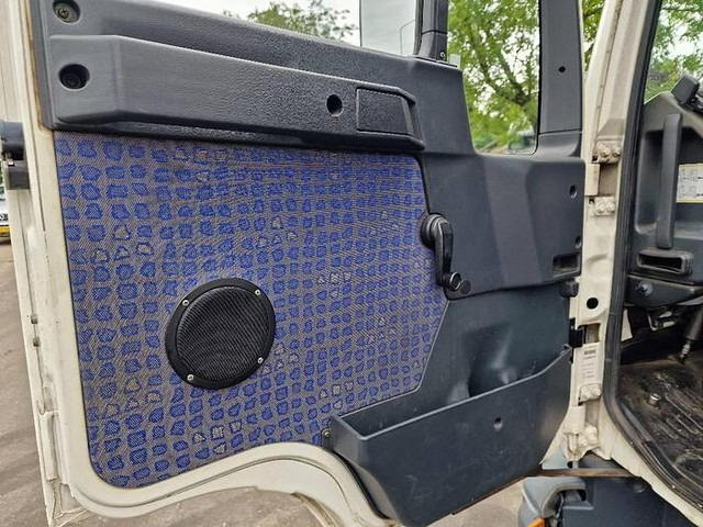 Тентованный грузовик MAN L2000 LE 8.180: фото 12