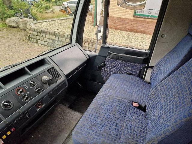 Тентованный грузовик MAN L2000 LE 8.180: фото 17