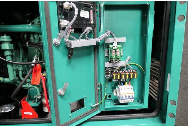 Cummins 10 kVA, Stromgenerator, Stamford - Электрогенератор: фото 4 Cummins 10 kVA, Stromgenerator, Stamford - Электрогенератор: фото 4