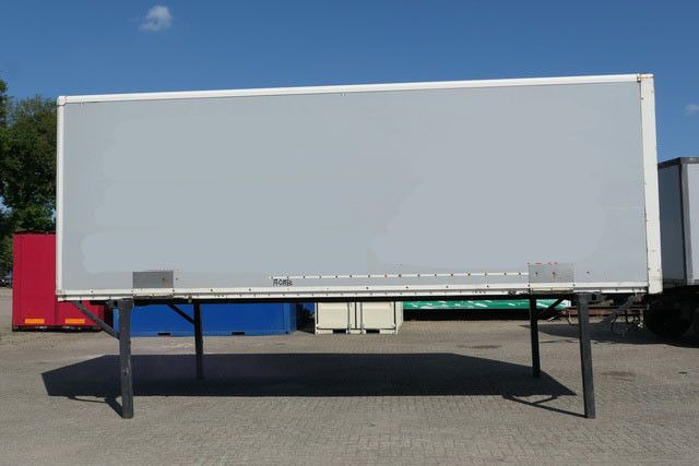 Kögel Wechselkoffer, BDF, Isoliert, Rolltor - Грузовик с закрытым кузовом: фото 2 Kögel Wechselkoffer, BDF, Isoliert, Rolltor - Грузовик с закрытым кузовом: фото 2