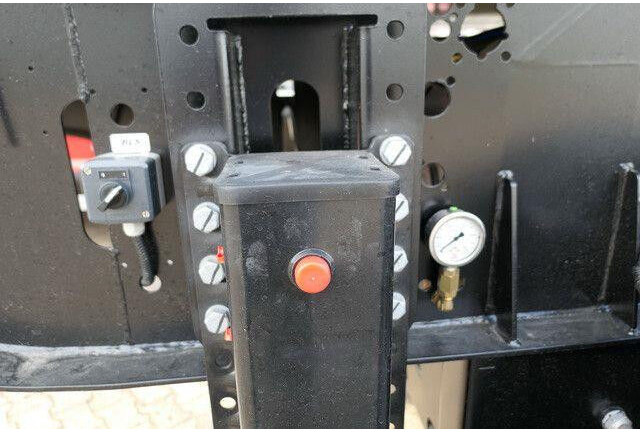 Mega MNW, Stahl, 25m³, Luft-Lift, anliegende Klappe - Самосвальный полуприцеп: фото 5 Mega MNW, Stahl, 25m³, Luft-Lift, anliegende Klappe - Самосвальный полуприцеп: фото 5