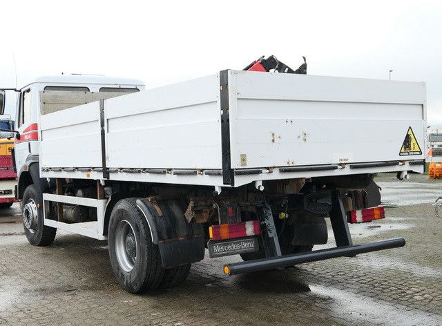 Mercedes-Benz 1824 AK 4x4, Allrad, AHK, Blattfederung, 168tkm - Грузовик бортовой/ Платформа: фото 3 Mercedes-Benz 1824 AK 4x4, Allrad, AHK, Blattfederung, 168tkm - Грузовик бортовой/ Платформа: фото 3