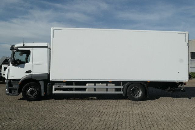 Mercedes-Benz 1833 L Actros 4x2, LBW, AHK, 7.340mm lang, Klima - Грузовик с закрытым кузовом: фото 5 Mercedes-Benz 1833 L Actros 4x2, LBW, AHK, 7.340mm lang, Klima - Грузовик с закрытым кузовом: фото 5