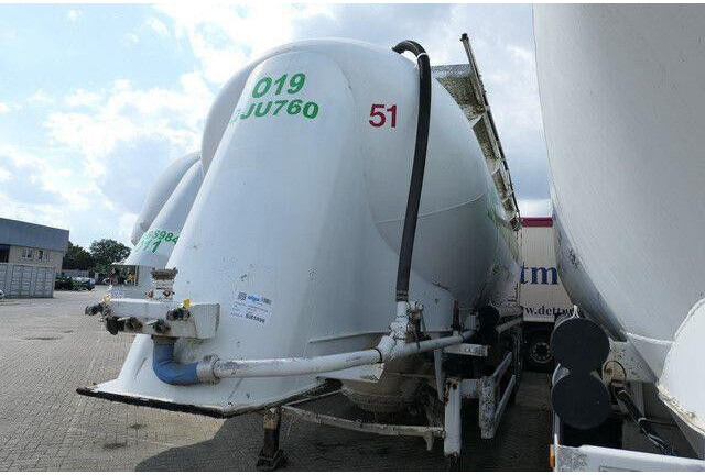 SPITZER SF 2743 PI, Zement, Alu-Felgen, 43m³, 1 Kammer - Полуприцеп-цистерна: фото 2 SPITZER SF 2743 PI, Zement, Alu-Felgen, 43m³, 1 Kammer - Полуприцеп-цистерна: фото 2