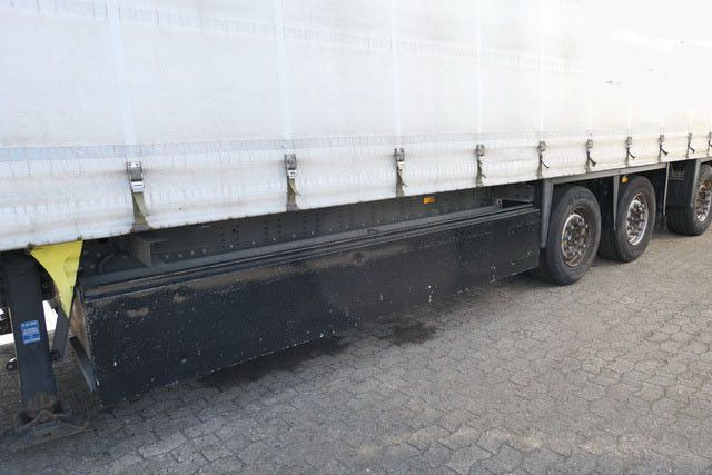 Schmitz Cargobull SCS 24/L 13.62 EB, Gelenkt, Mitnahmestapler - Тентованный полуприцеп: фото 4 Schmitz Cargobull SCS 24/L 13.62 EB, Gelenkt, Mitnahmestapler - Тентованный полуприцеп: фото 4