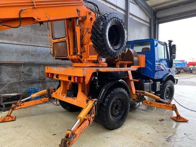 Unimog U 1450 4x4, Kran, Seilwinde - Строительная техника: фото 2 Unimog U 1450 4x4, Kran, Seilwinde - Строительная техника: фото 2