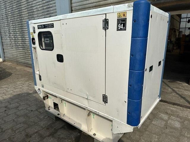 WILSON P33-2 Stromgenrator, 33kVA, Perkins, TOP - Электрогенератор: фото 2 WILSON P33-2 Stromgenrator, 33kVA, Perkins, TOP - Электрогенератор: фото 2