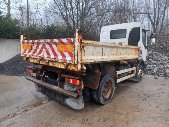 Camion tri benne Volvo FLL 42 12N2 5.0 (2009-88.795 km) - Грузовик бортовой/ Платформа: фото 5 Camion tri benne Volvo FLL 42 12N2 5.0 (2009-88.795 km) - Грузовик бортовой/ Платформа: фото 5