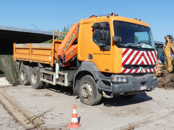 Camions benne avec grue Renault 370 dci - Самосвал, Автоманипулятор: фото 1 Camions benne avec grue Renault 370 dci - Самосвал, Автоманипулятор: фото 1