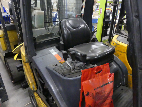 Chariot élévateur au gaz Jungheinrich TFG20AK - Вилочный погрузчик: фото 3 Chariot élévateur au gaz Jungheinrich TFG20AK - Вилочный погрузчик: фото 3