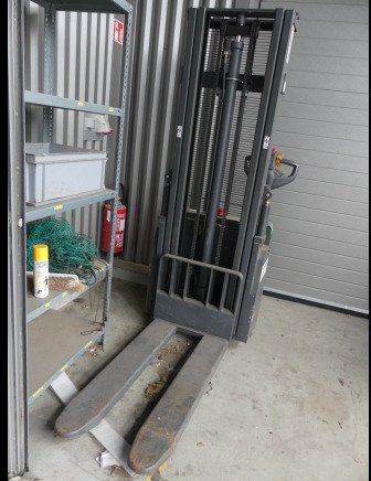 Gerbeur LM Electric stacker - Штабелер: фото 2 Gerbeur LM Electric stacker - Штабелер: фото 2