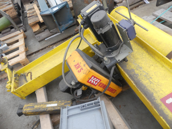 Potence de levage sur colonne Konecranes XN5 - Козловой кран: фото 3 Potence de levage sur colonne Konecranes XN5 - Козловой кран: фото 3