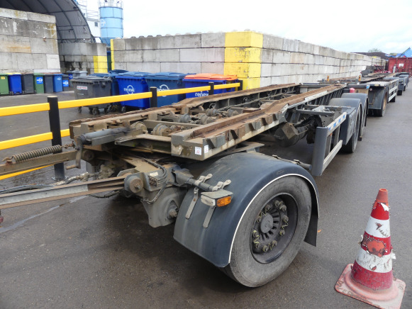 REF:15-WD-GP - Remorque porte container Burg BPA 09-18 ACXXX-00 - Прицеп-контейнеровоз/ Сменный кузов: фото 1 REF:15-WD-GP - Remorque porte container Burg BPA 09-18 ACXXX-00 - Прицеп-контейнеровоз/ Сменный кузов: фото 1