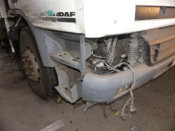 REF:C37 - Camion poubelle (pour pièces) DAF CF75.310 - Мусоровоз: фото 3 REF:C37 - Camion poubelle (pour pièces) DAF CF75.310 - Мусоровоз: фото 3