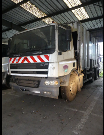 REF:C37 - Camion poubelle (pour pièces) DAF CF75.310 - Мусоровоз: фото 1 REF:C37 - Camion poubelle (pour pièces) DAF CF75.310 - Мусоровоз: фото 1