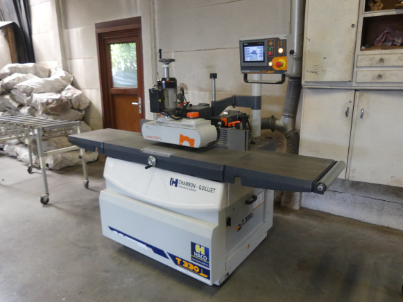 Toupie CNC Chambon Sas T330i - Деревообрабатывающий станок: фото 1 Toupie CNC Chambon Sas T330i - Деревообрабатывающий станок: фото 1