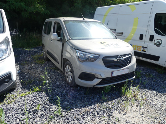 Voiture Opel Combo LIFE (2020-164.299 km-VIN:WOVECYHYLJ618520) - Грузопассажирский фургон: фото 2 Voiture Opel Combo LIFE (2020-164.299 km-VIN:WOVECYHYLJ618520) - Грузопассажирский фургон: фото 2