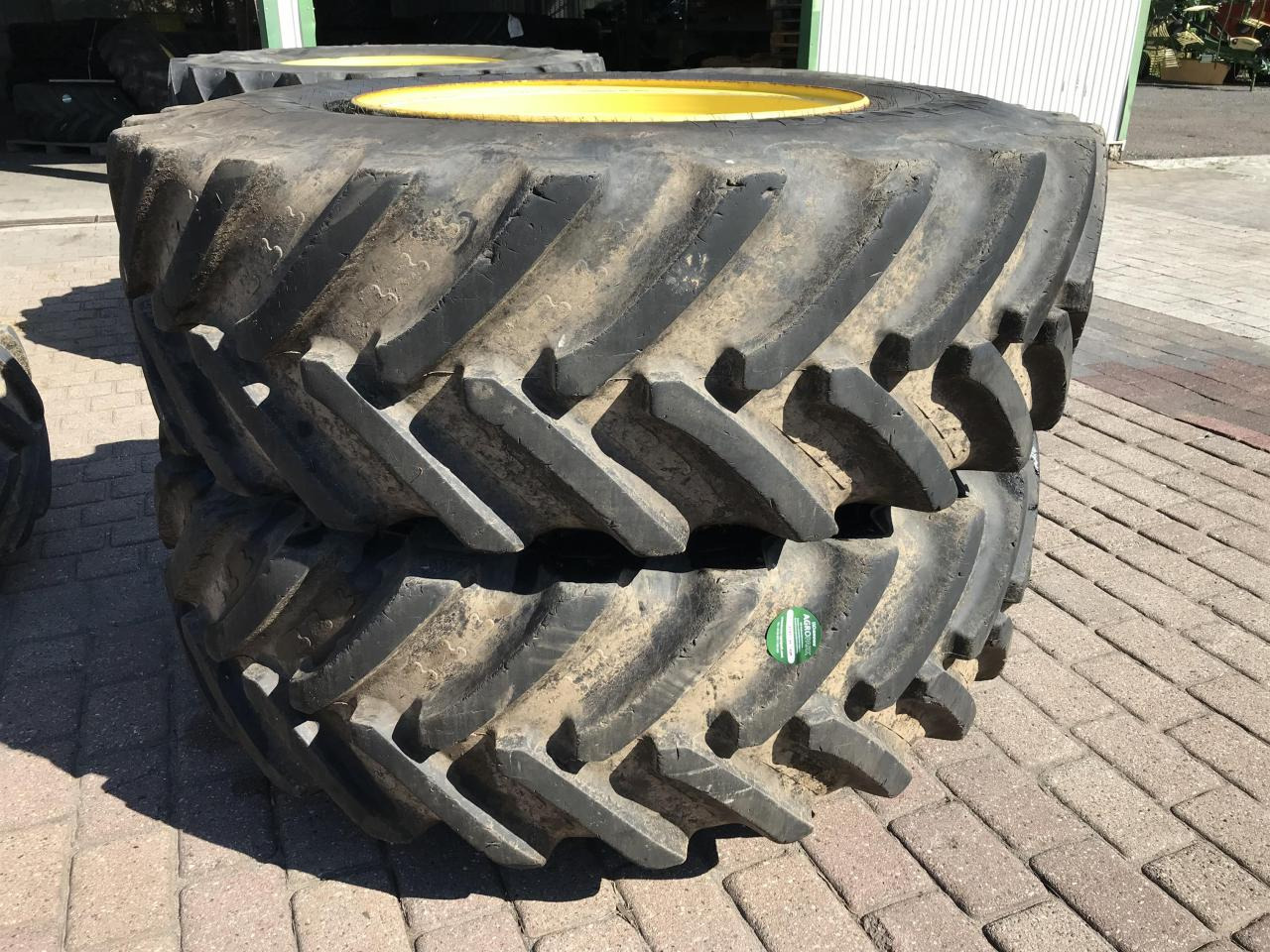 BKT 650/85R42 - Шина для Сельскохозяйственной техники: фото 1 BKT 650/85R42 - Шина для Сельскохозяйственной техники: фото 1