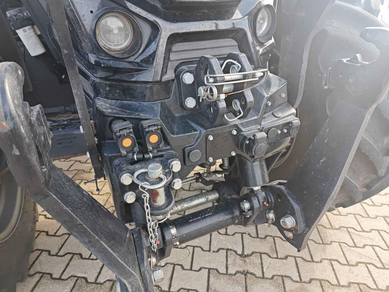 Deutz-Fahr 6215 TTV - Трактор: фото 4 Deutz-Fahr 6215 TTV - Трактор: фото 4