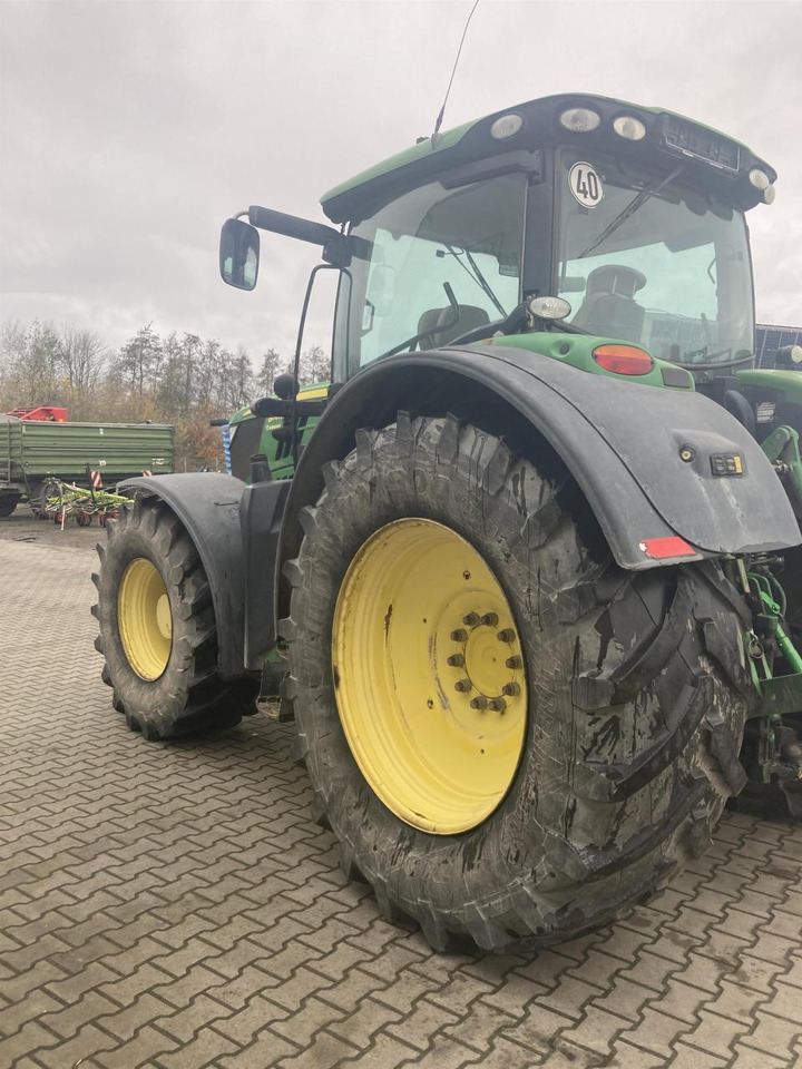 John Deere 6170R - Трактор: фото 4 John Deere 6170R - Трактор: фото 4