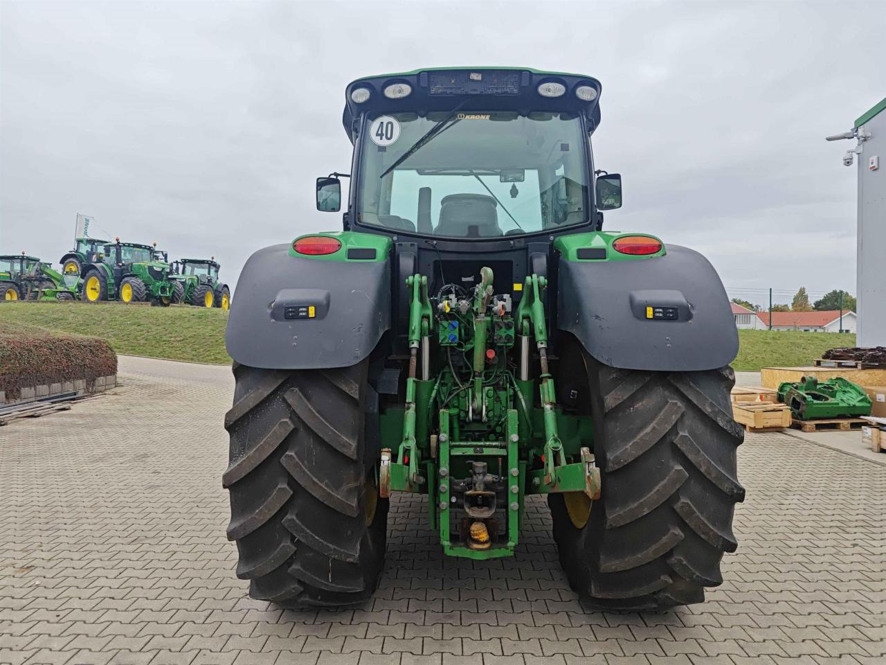 John Deere 6210R - Трактор: фото 4 John Deere 6210R - Трактор: фото 4