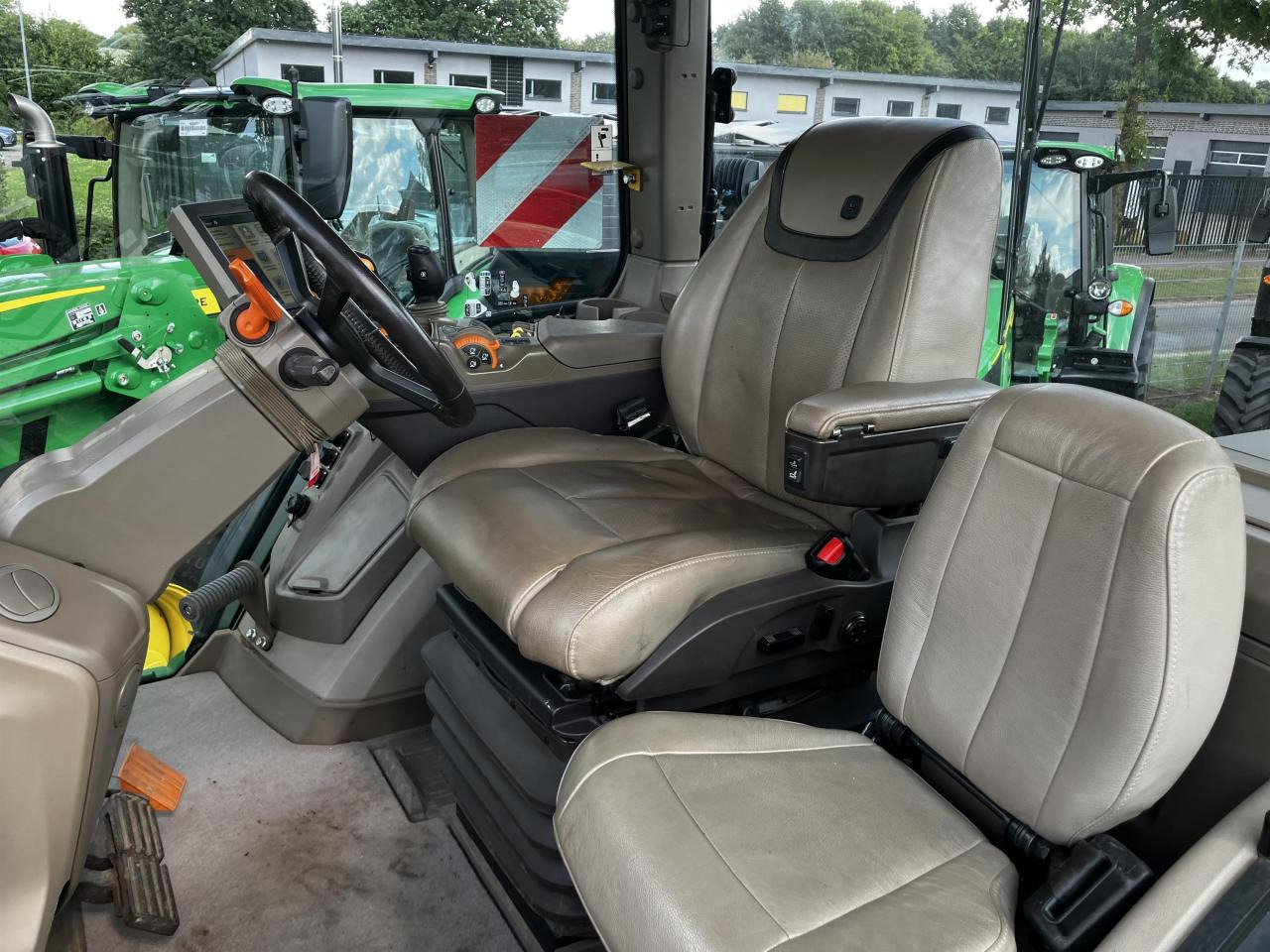 Трактор John Deere 7R 290 (MY21): фото 7