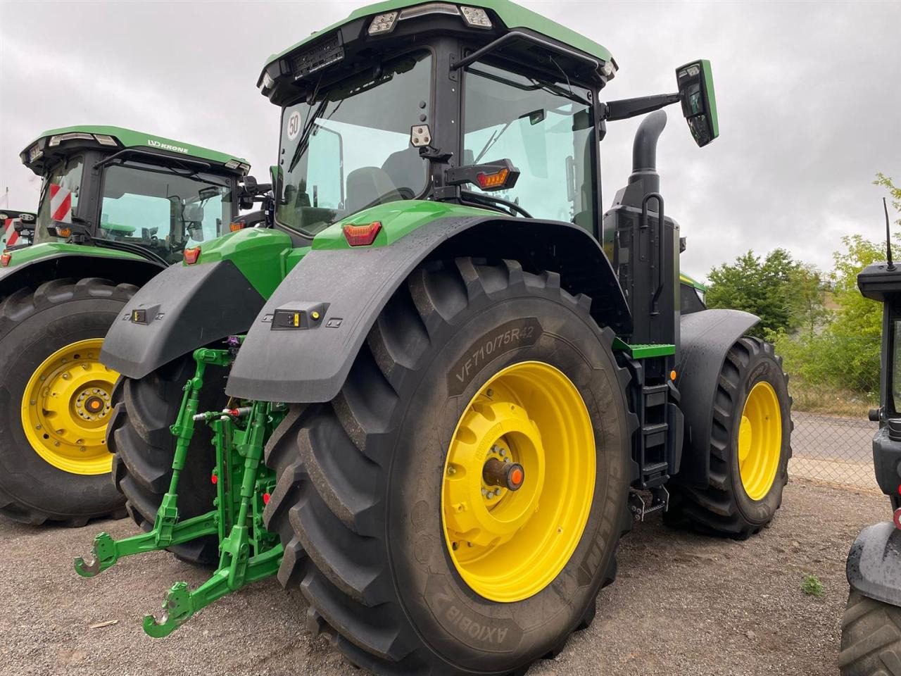 John Deere 7R 310 - Трактор: фото 4 John Deere 7R 310 - Трактор: фото 4