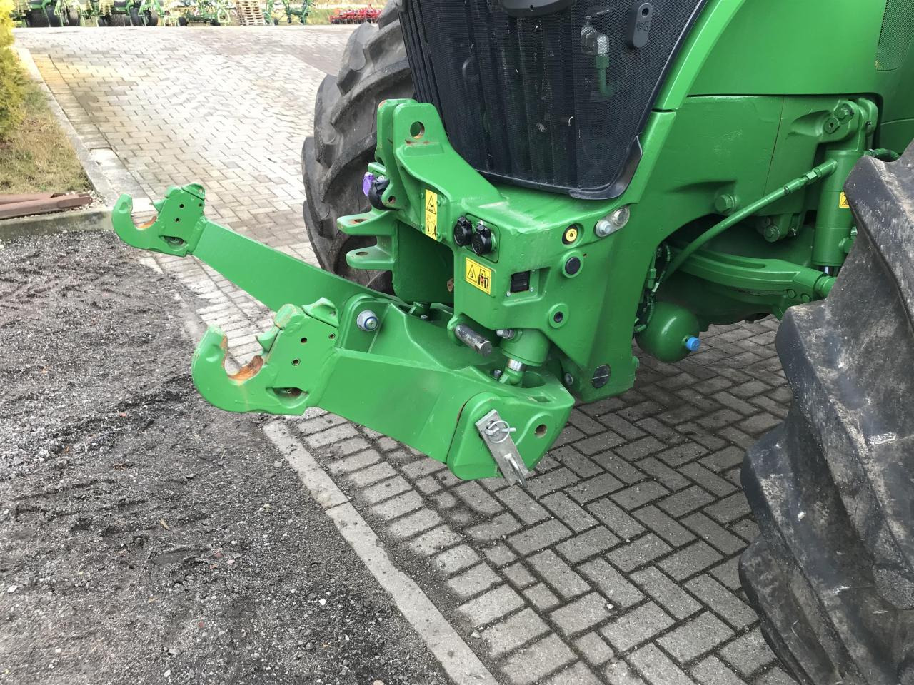 John Deere 7R 350 - Трактор: фото 4 John Deere 7R 350 - Трактор: фото 4