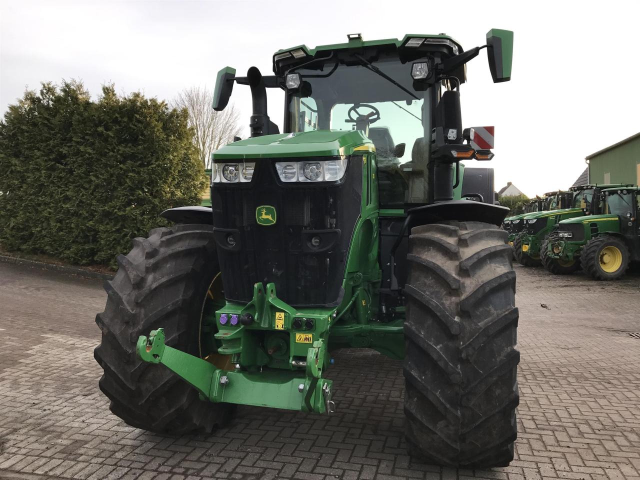 John Deere 7R 350 - Трактор: фото 3 John Deere 7R 350 - Трактор: фото 3
