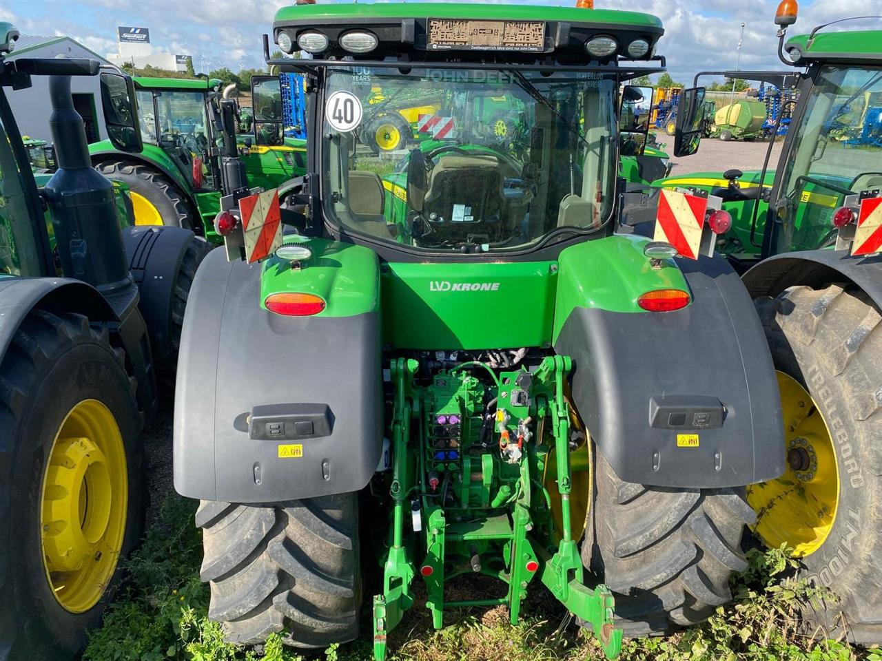 John Deere 8370R - Трактор: фото 2 John Deere 8370R - Трактор: фото 2