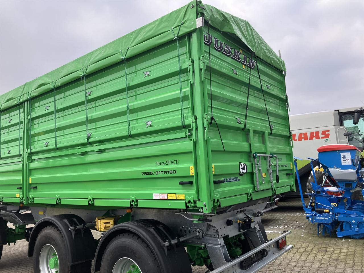 Joskin Tetra Space 7525/31TRR180 - Самосвальный прицеп: фото 3 Joskin Tetra Space 7525/31TRR180 - Самосвальный прицеп: фото 3