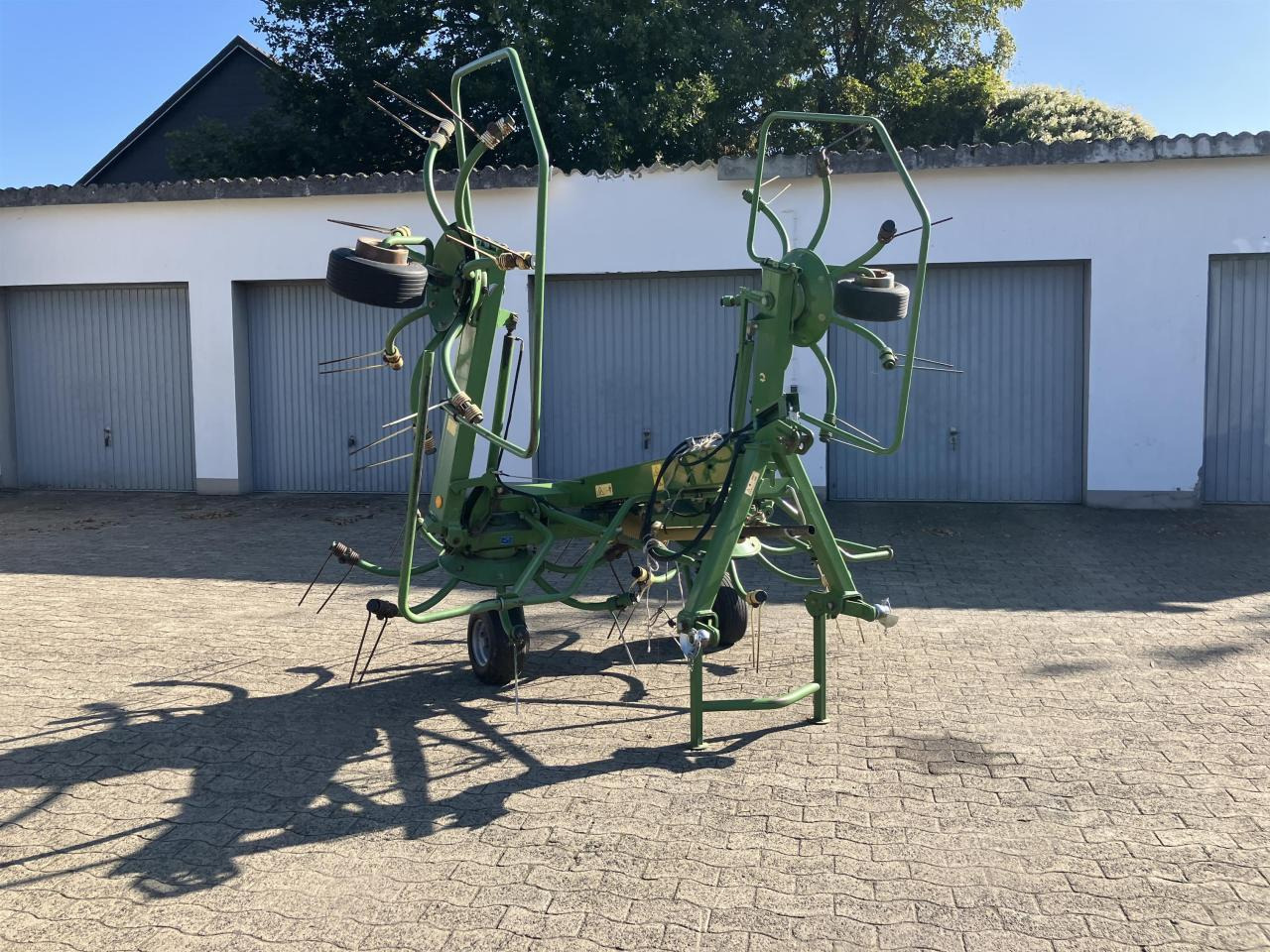 Krone KW 5.52/4x7 - Сеноворошилка: фото 5 Krone KW 5.52/4x7 - Сеноворошилка: фото 5