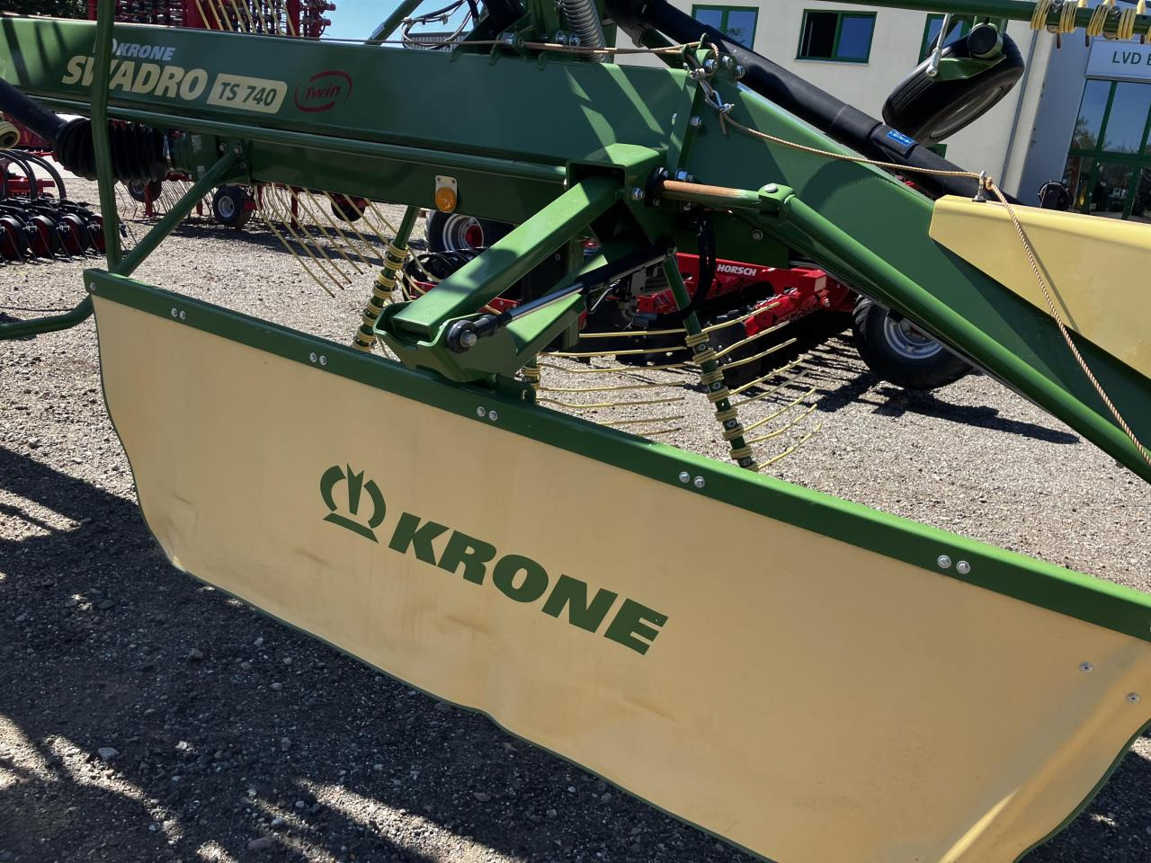 Сеноворошилка Krone Swadro TS 740 Twin: фото 9