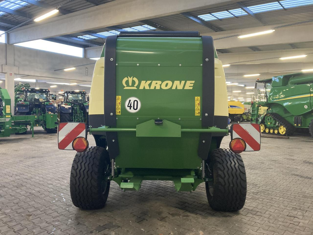 Krone V 190 XC Plus VariPack - Пресс-подборщик рулонный: фото 4 Krone V 190 XC Plus VariPack - Пресс-подборщик рулонный: фото 4
