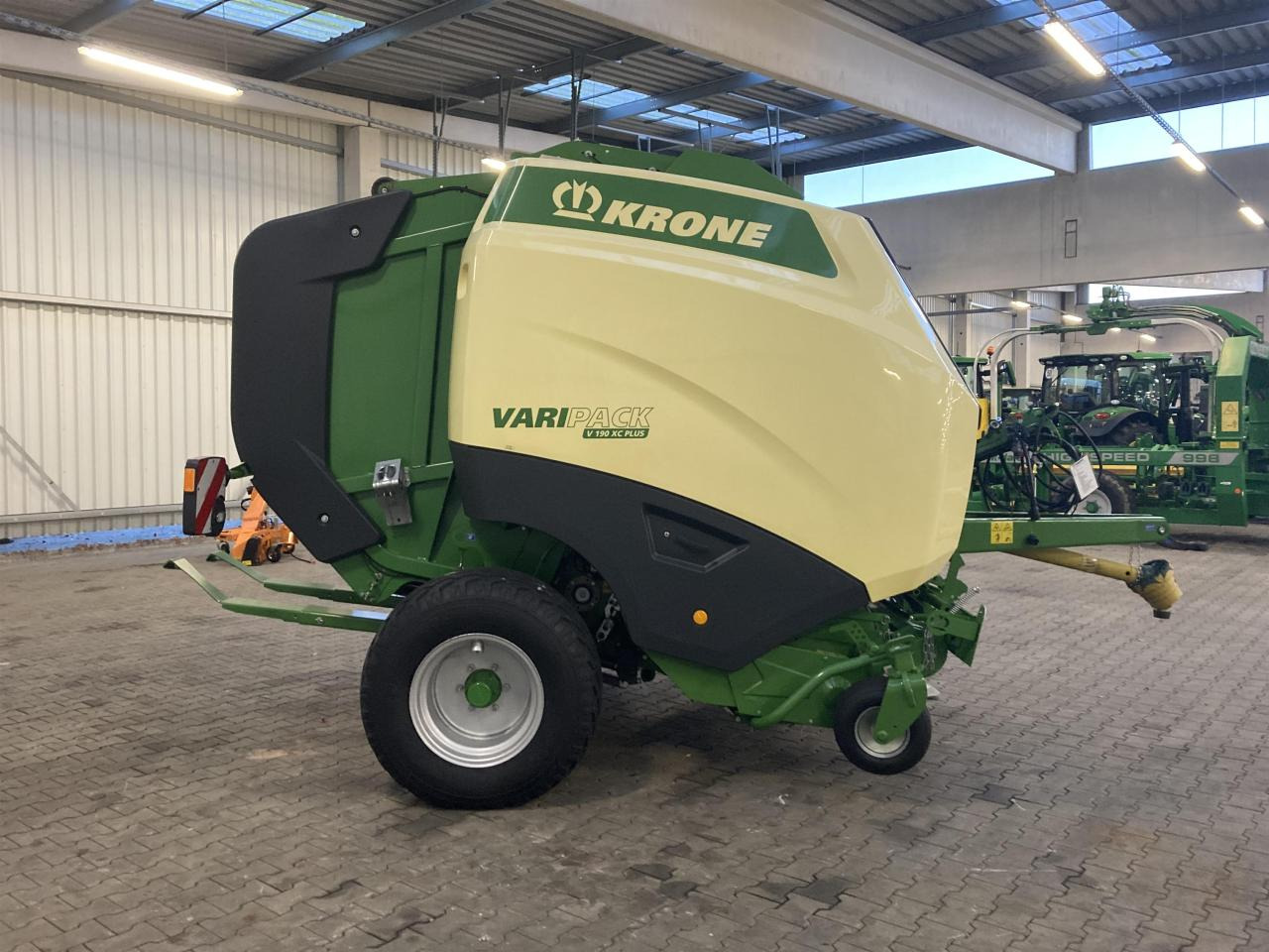 Krone V 190 XC Plus VariPack - Пресс-подборщик рулонный: фото 3 Krone V 190 XC Plus VariPack - Пресс-подборщик рулонный: фото 3