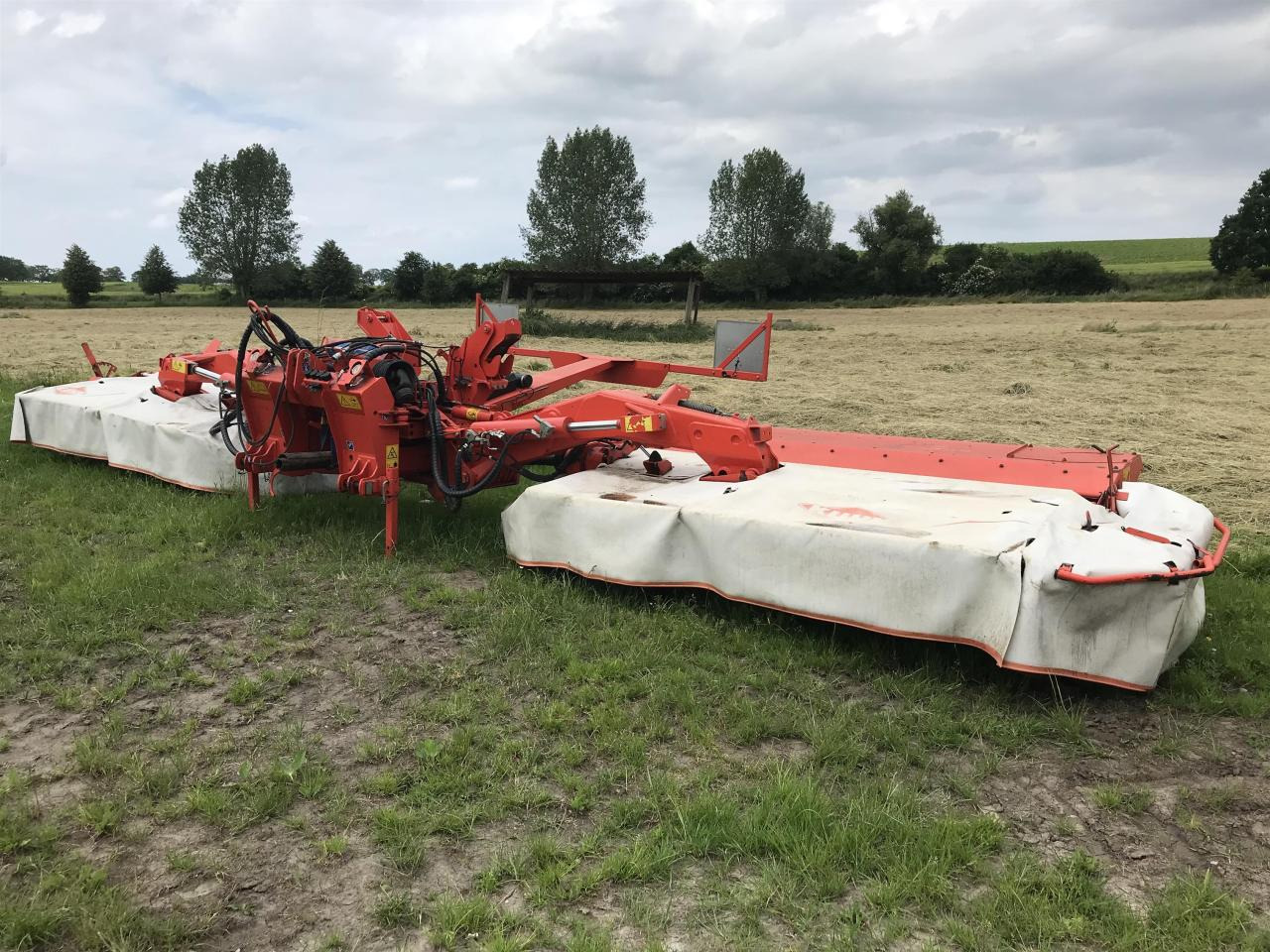 Kuhn FC883 & FC 313F-FF - Косилка: фото 1 Kuhn FC883 & FC 313F-FF - Косилка: фото 1