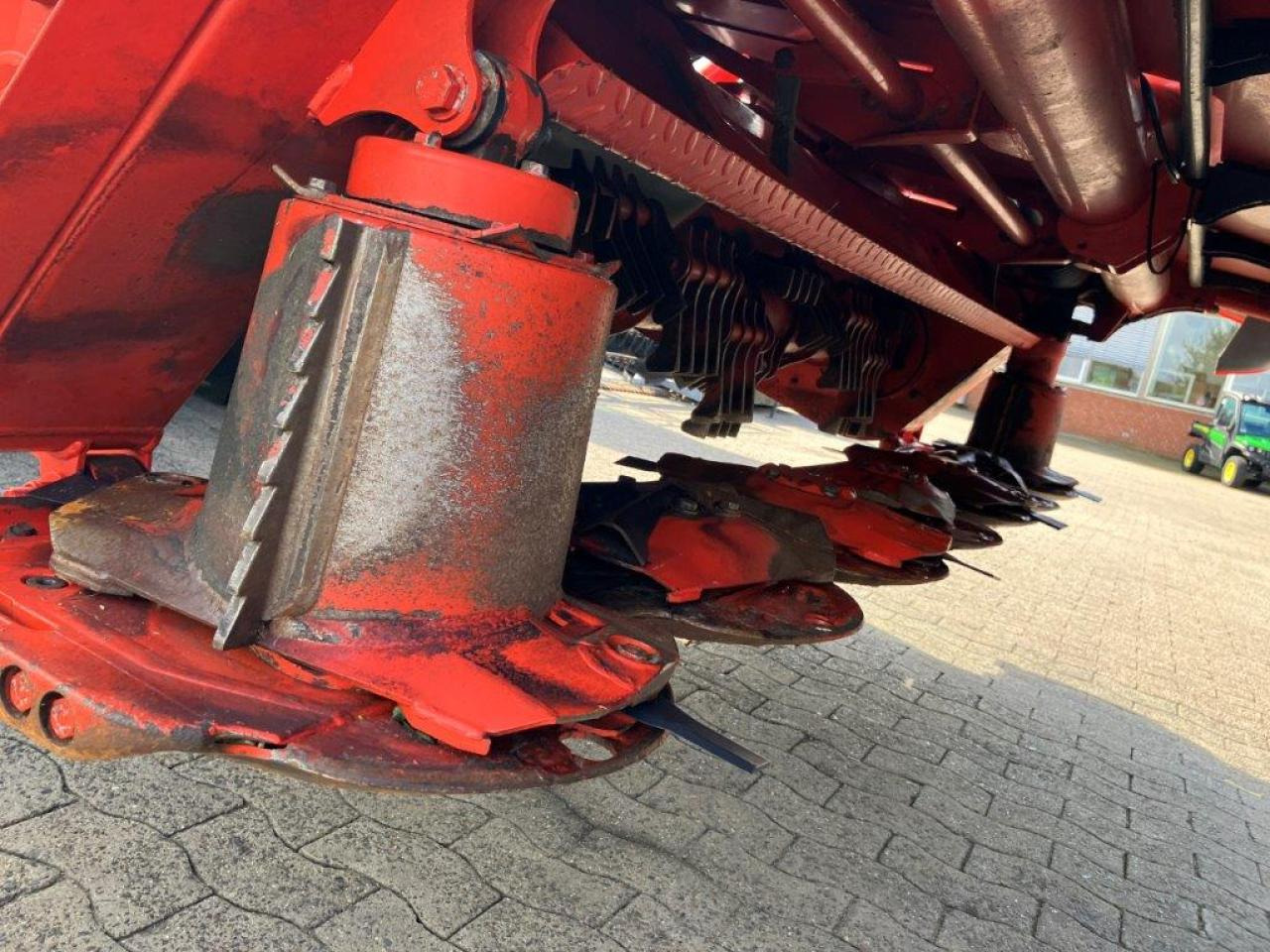 Kuhn FC9330D-RA - Косилка: фото 3 Kuhn FC9330D-RA - Косилка: фото 3