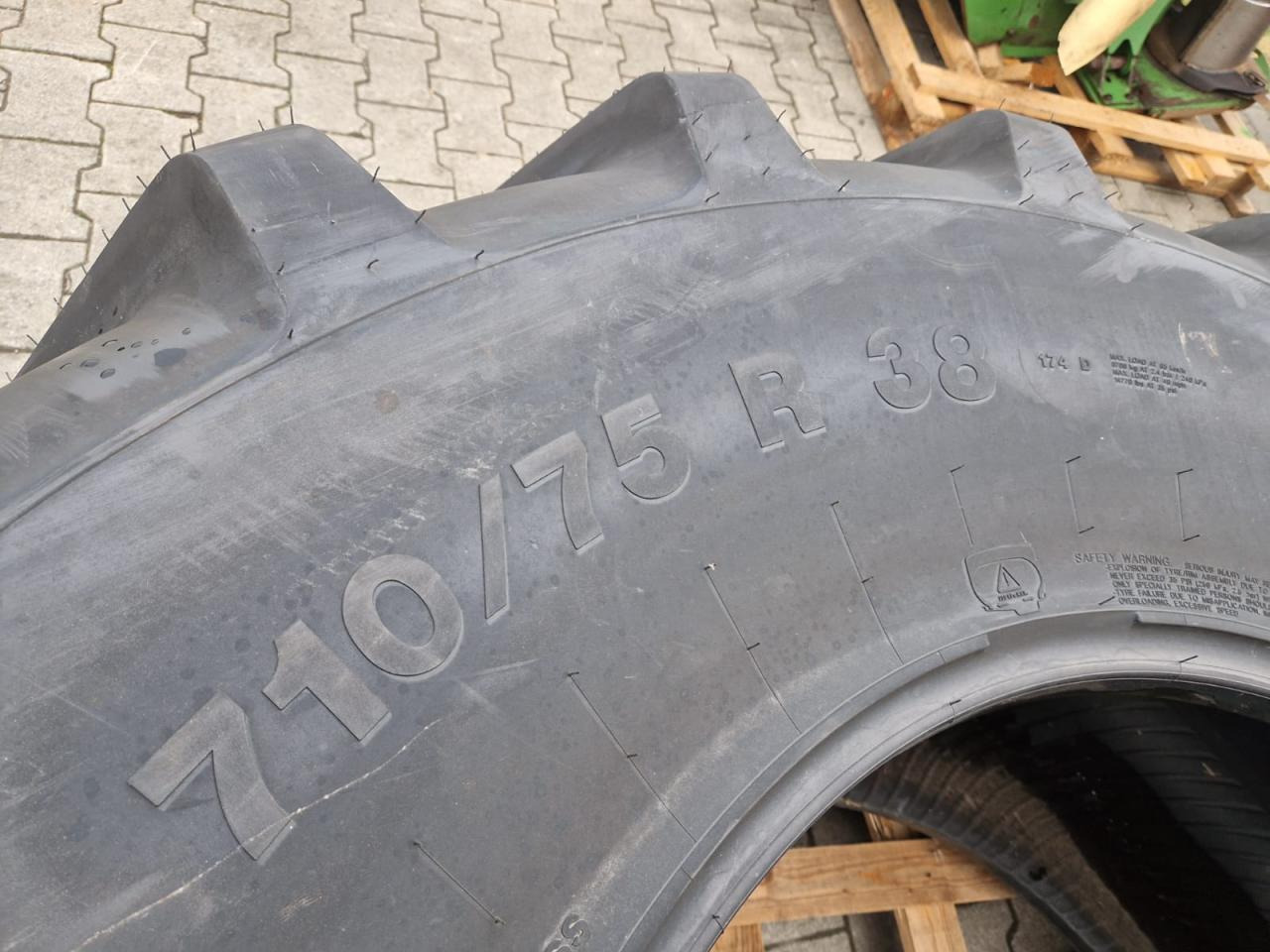Vredestein 710/75R38 - Шина для Сельскохозяйственной техники: фото 4 Vredestein 710/75R38 - Шина для Сельскохозяйственной техники: фото 4