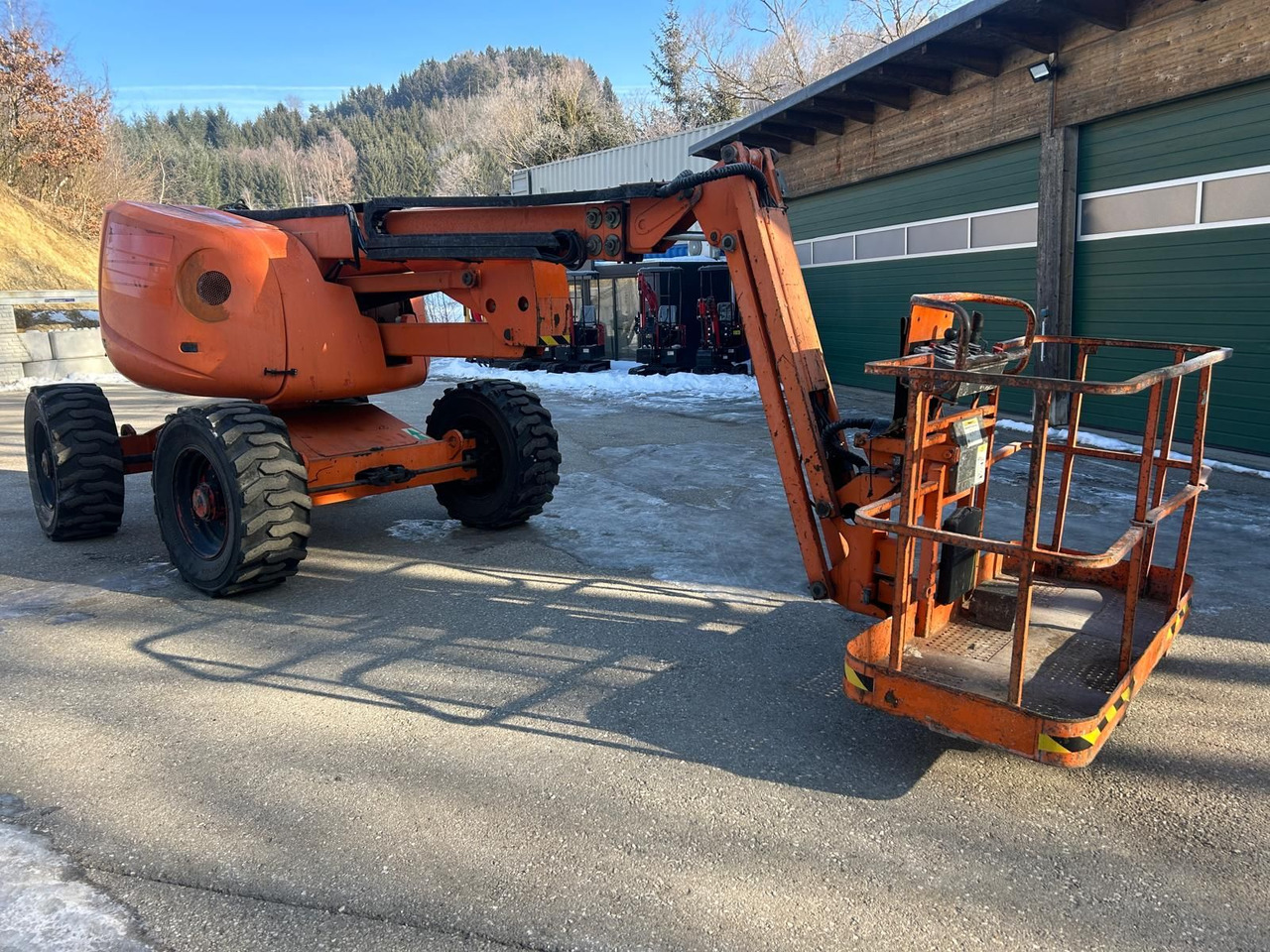 - Коленчатый подъемник: фото 5 - Коленчатый подъемник: фото 5