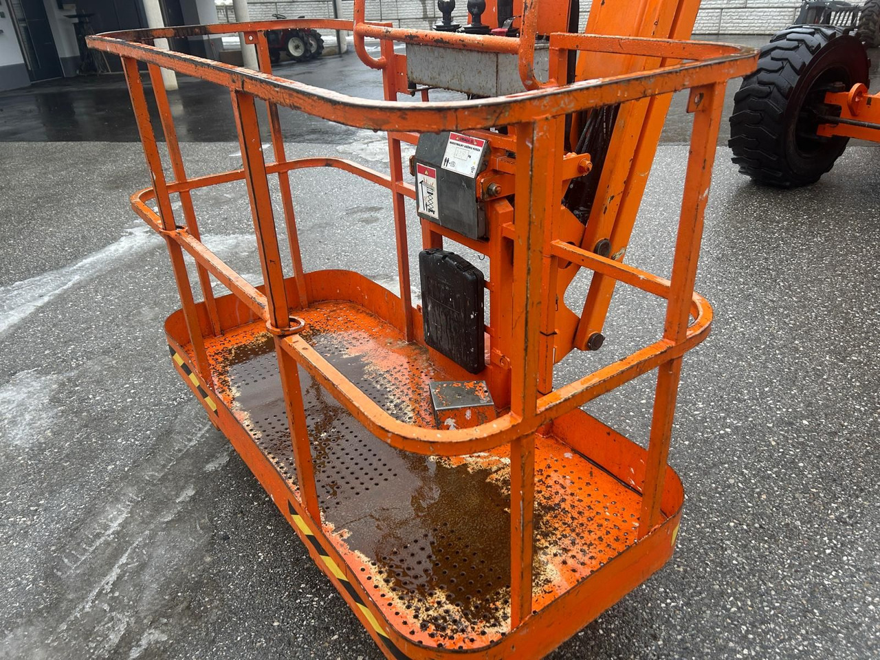 - Коленчатый подъемник: фото 4 - Коленчатый подъемник: фото 4