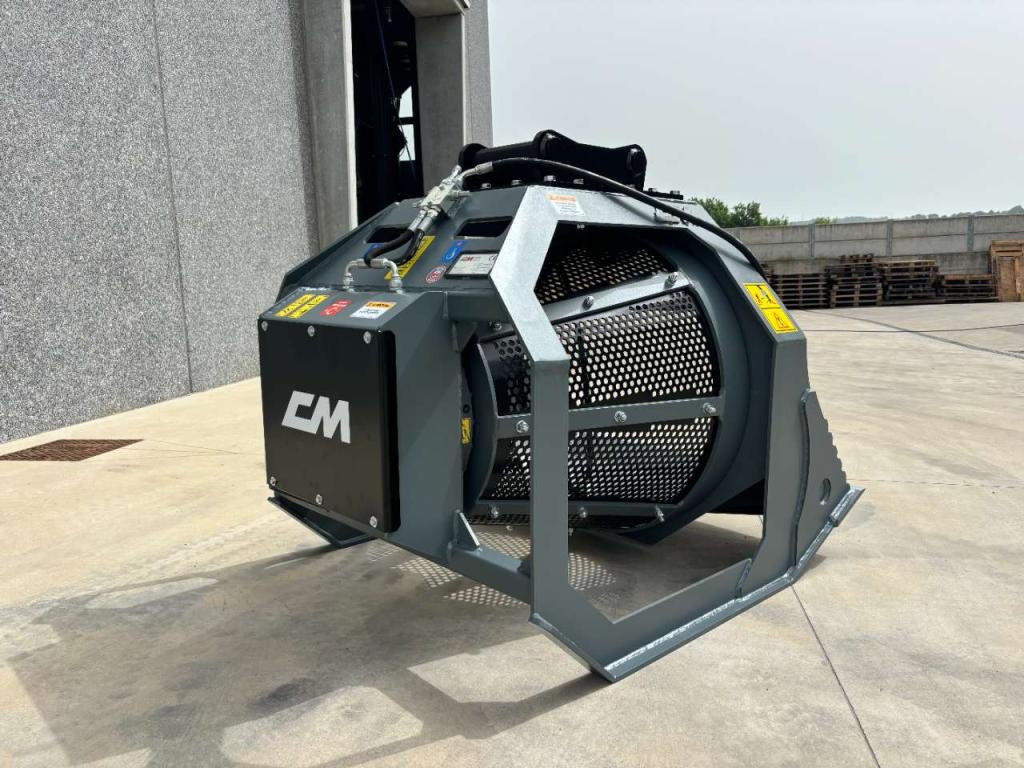CM Crusher CBR 12 Screening Bucket - Ковш для Мини-погрузчиков с бортовым поворотом: фото 2 CM Crusher CBR 12 Screening Bucket - Ковш для Мини-погрузчиков с бортовым поворотом: фото 2
