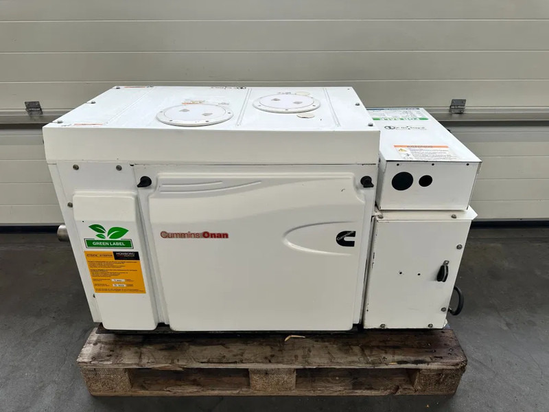 Cummins Onan MDKBP Kubota 4 cilinder Diesel 13.5 kVA Marine Silent generatorset - Электрогенератор: фото 4 Cummins Onan MDKBP Kubota 4 cilinder Diesel 13.5 kVA Marine Silent generatorset - Электрогенератор: фото 4