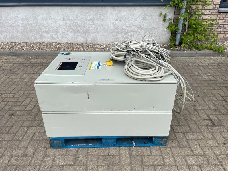 Deutz Gasset 800 / 1110 kVA Stamford generatorset - Электрогенератор: фото 5 Deutz Gasset 800 / 1110 kVA Stamford generatorset - Электрогенератор: фото 5