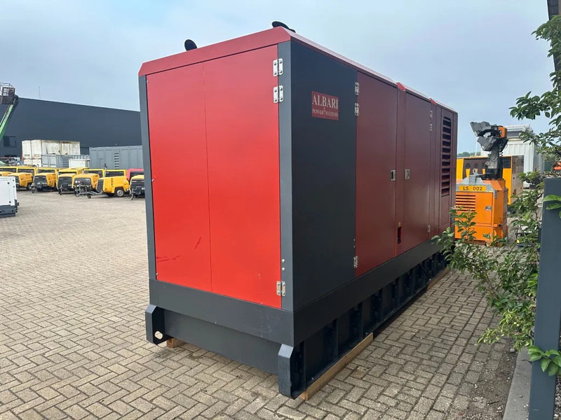 Электрогенератор Doosan Mecc Alte Spa 680 kVA Silent generatorset as New Demo 2021 !: фото 15 Электрогенератор Doosan Mecc Alte Spa 680 kVA Silent generatorset as New Demo 2021 !: фото 15